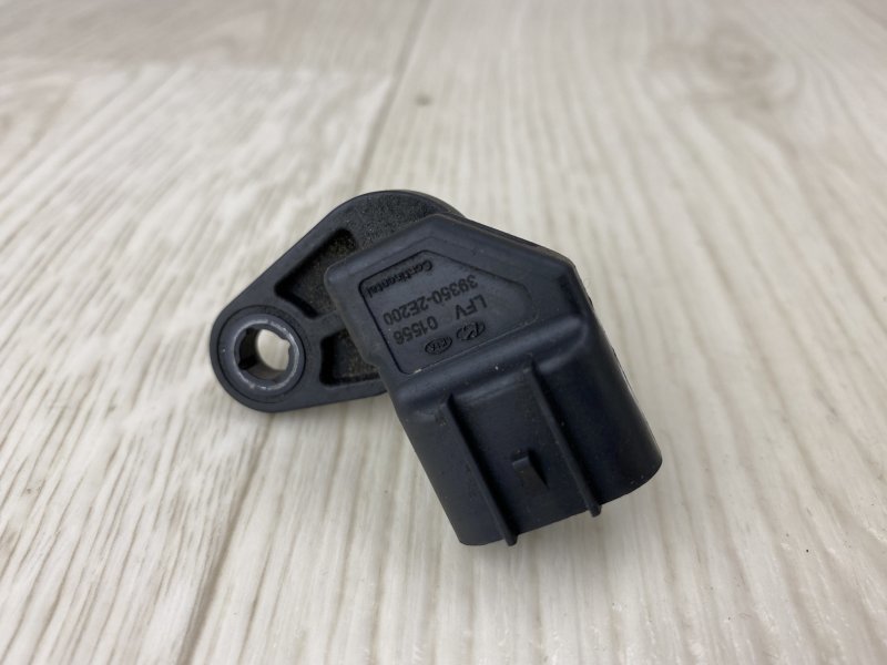 Датчик положения распредвала HYUNDAI ELANTRA AD 16- AD 2.0 G4NH