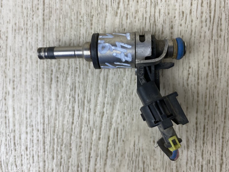 Запчасть форсунка топливная HYUNDAI ACCENT RB 10- 2015 RB 1.6 G4FD 35310-2B110 Б/У Форсунка топливная HYUNDAI ACCENT RB 10- 2015 RB 1.6 G4FD 35310-2B110 Б/У