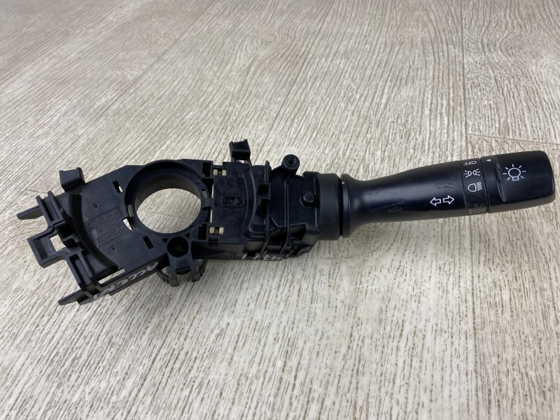 Подрулевой переключатель левый HYUNDAI ACCENT RB 10- RB 1.6 G4FD