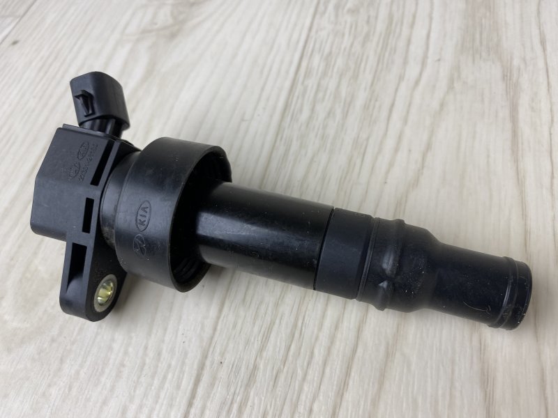 Запчасть катушка зажигания HYUNDAI ACCENT RB 10- 2016 RB 1.6 G4FD 27301-2B100 Б/У Катушка зажигания HYUNDAI ACCENT RB 10- 2016 RB 1.6 G4FD 27301-2B100 Б/У