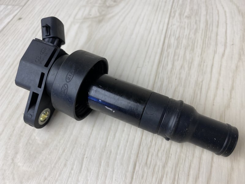 Запчасть катушка зажигания HYUNDAI ACCENT RB 10- 2016 RB 1.6 G4FD 27301-2B100 Б/У Катушка зажигания HYUNDAI ACCENT RB 10- 2016 RB 1.6 G4FD 27301-2B100 Б/У