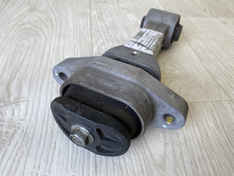 Подушка двигателя HYUNDAI ACCENT RB 10- RB 1.6 G4FD