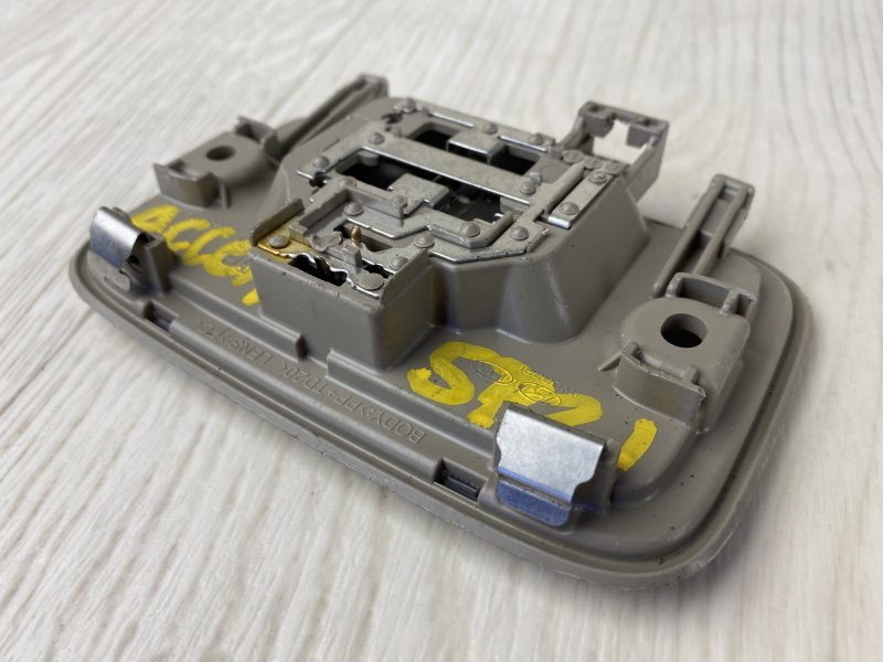 Плафон салона ACCENT RB 10- 2015 RB 1.6 G4FD