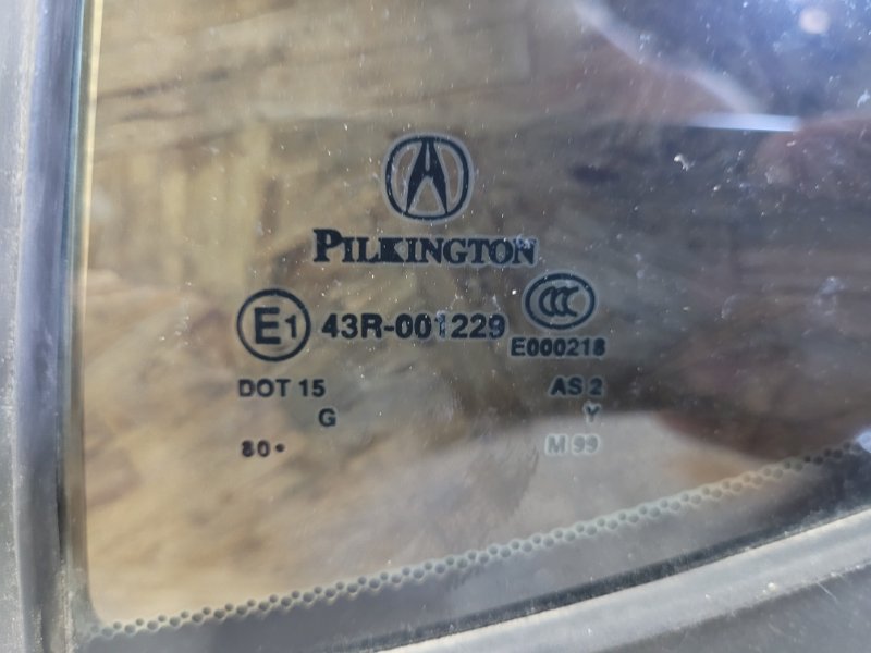 Стекло двери заднее левое ACURA TLX 14-17 Седан 2.4