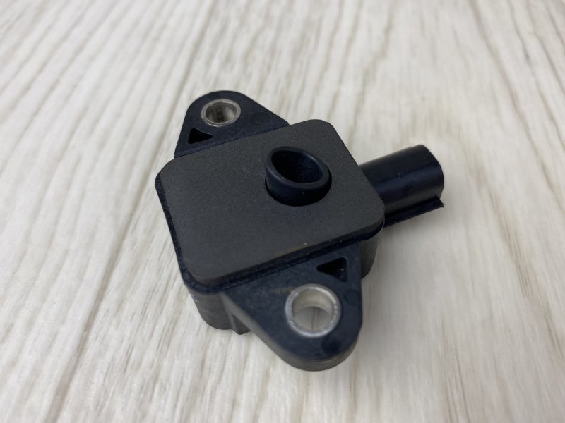 Запчасть датчик удара HYUNDAI ACCENT RB 10- 2015 RB 1.6 G4FD 95920-1R200 Б/У Датчик удара HYUNDAI ACCENT RB 10- 2015 RB 1.6 G4FD 95920-1R200 Б/У