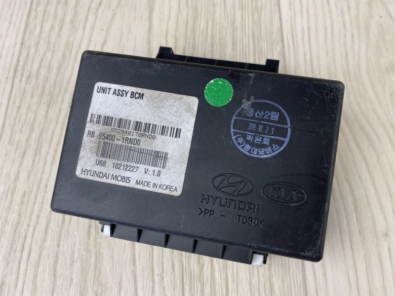 Блок электронный ACCENT RB 10- 2015 RB 1.6 G4FD Блок электронный ACCENT RB 10- 2015 RB 1.6 G4FD