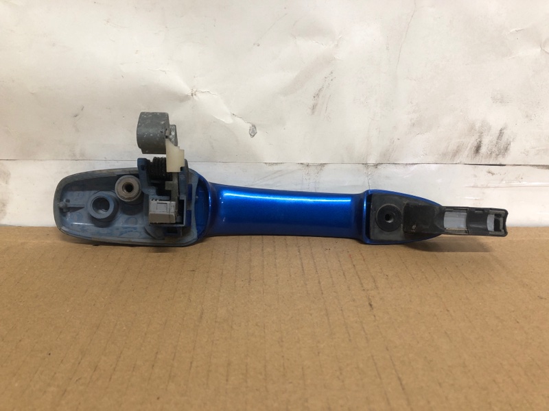 Ручка двери наружная задняя левая 3 BK 03-08 2004 Седан 2.3 Ручка двери наружная задняя левая 3 BK 03-08 2004 Седан 2.3