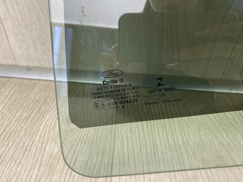 Стекло двери заднее левое FUSION 14- 2015 CD4 1.5 HDTX