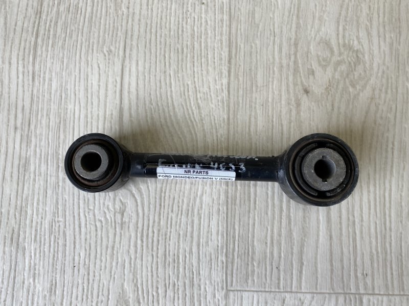 Рычаг задней подвески поперечный передний FUSION 14- 2015 CD4 1.5 HDTX