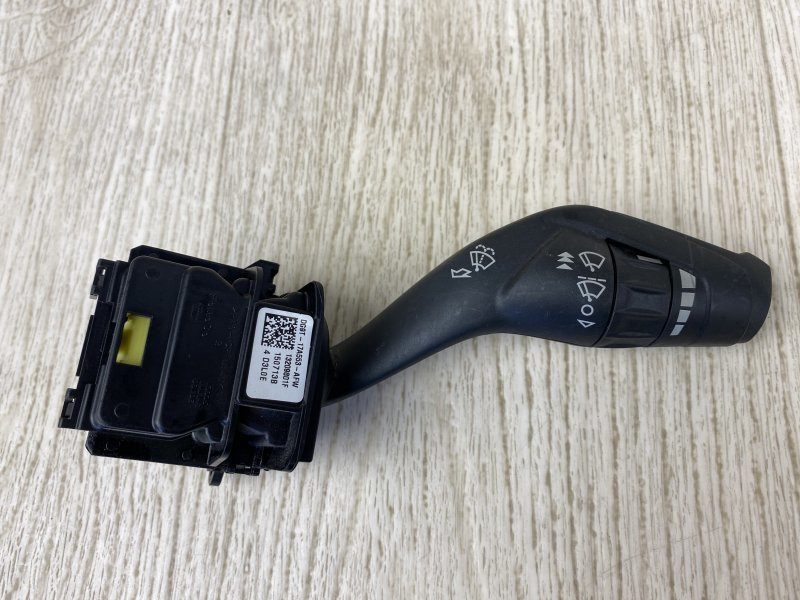 Подрулевой переключатель правый FORD FUSION 14- 2015 CD4 1.5 HDTX DG9Z-17A553-AA Б/У