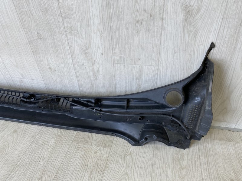 Пластик под лобовое стекло / Жабо FUSION 14- 2015 CD4 1.5 HDTX