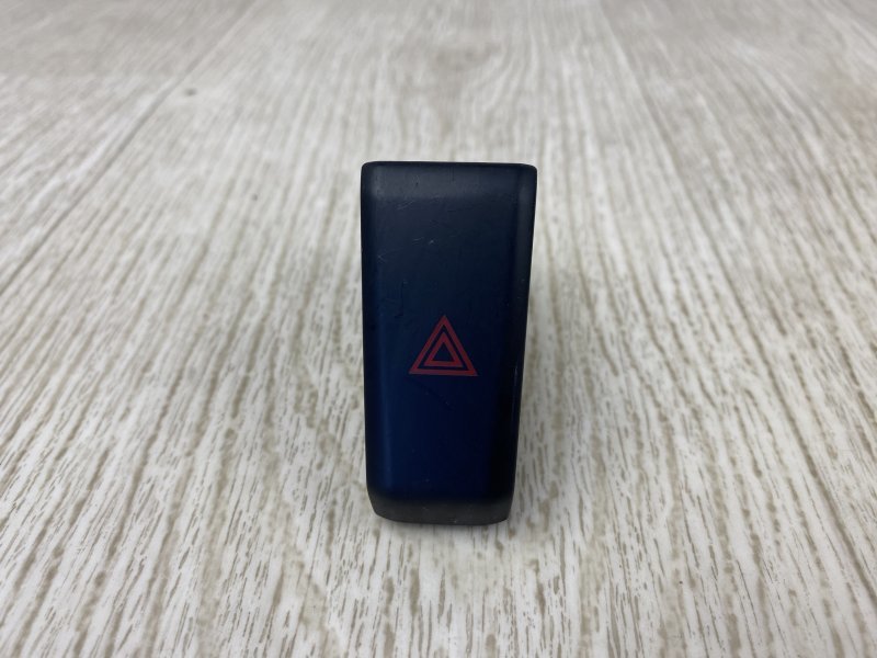 Кнопка аварийной сигнализации FORD FUSION 14- 2015 CD4 1.5 HDTX DG9Z-13350-AA Б/У