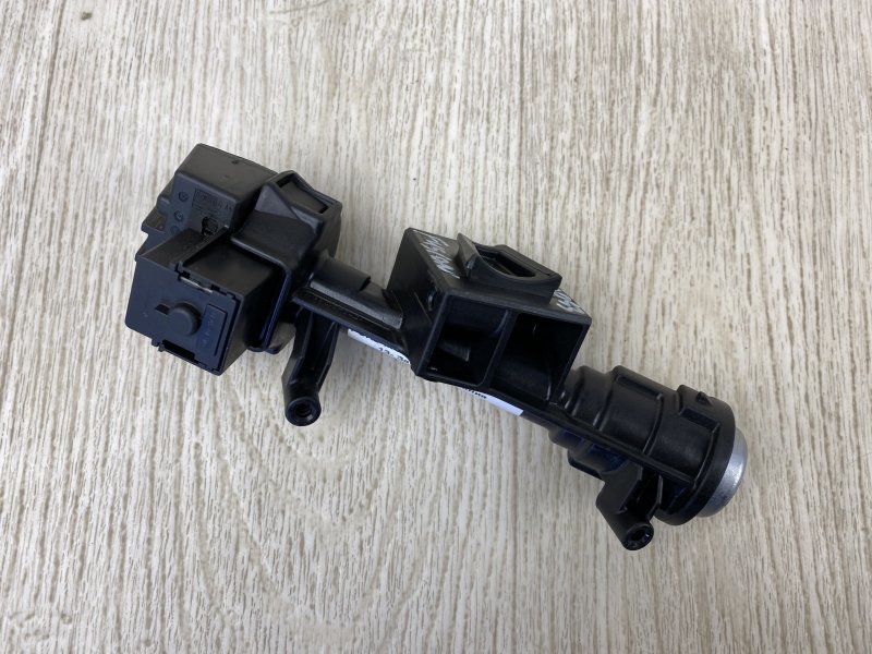 Замок зажигания FUSION 14- 2015 CD4 1.5 HDTX