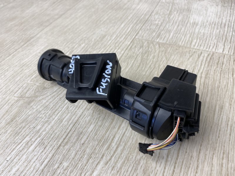 Замок зажигания FORD FUSION 14- CD4 1.5 HDTX