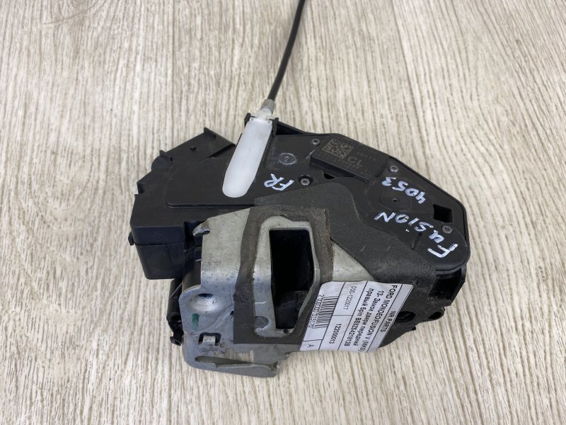 Замок двери передний правый FUSION 14- 2015 CD4 1.5 HDTX