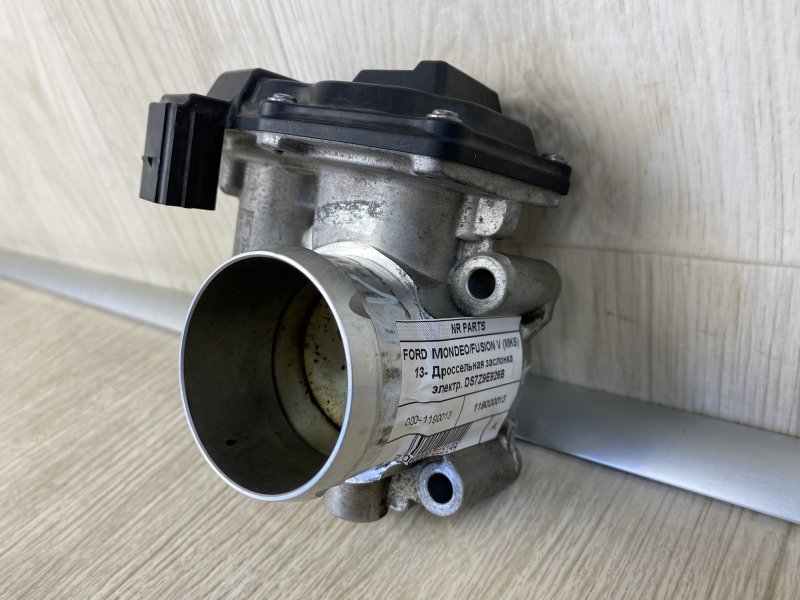 Дроссельная заслонка FORD FUSION 14- CD4 1.5 HDTX