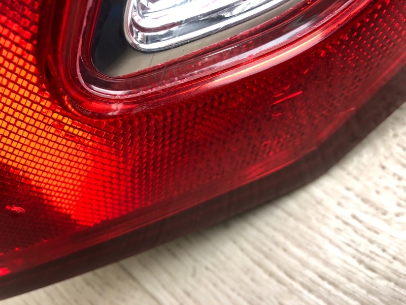 Фонарь внутренний задний правый FUSION 14- 2013 CD4 C20HDTX