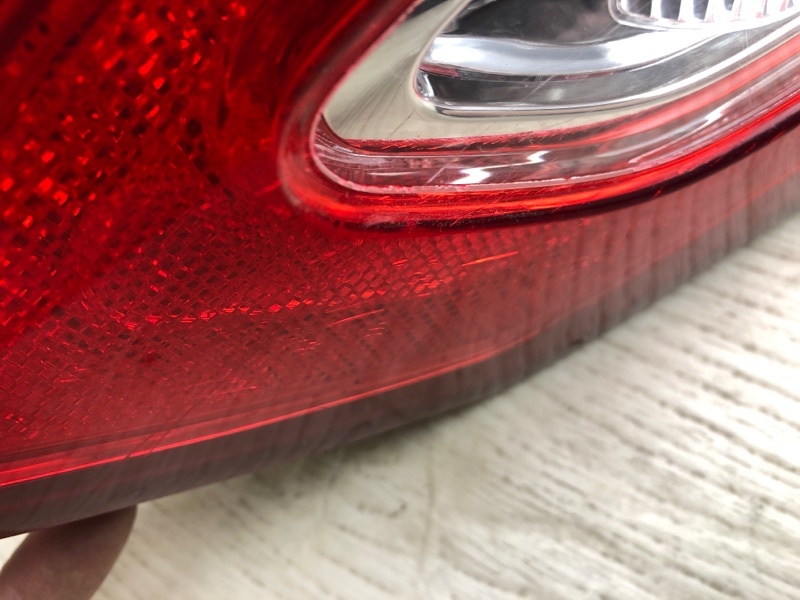 Фонарь внутренний задний правый FUSION 14- 2013 CD4 C20HDTX