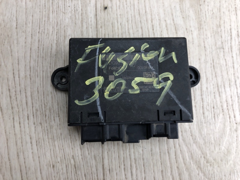 Блок комфорта передний левый FORD FUSION 14- 2013 CD4 C20HDTX DG9Z-14B291-Y Б/У