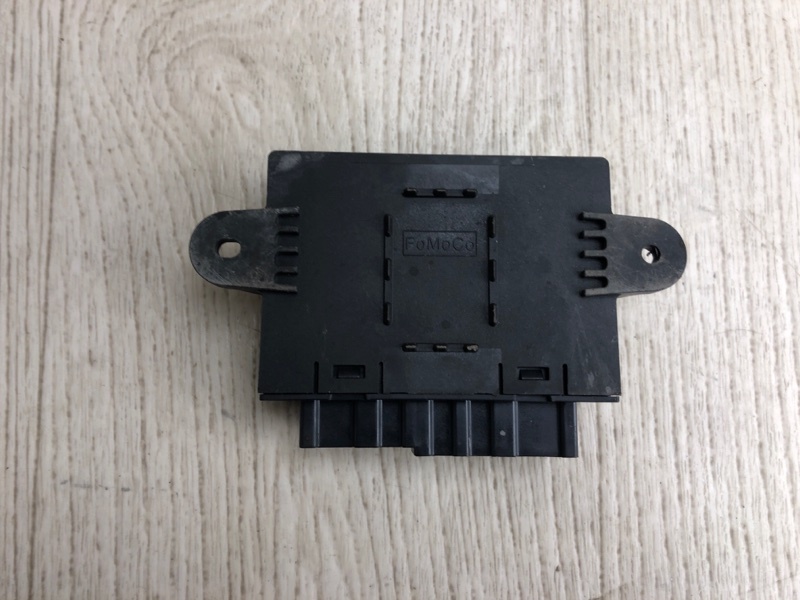 Блок комфорта передний левый FORD FUSION 14- CD4 C20HDTX