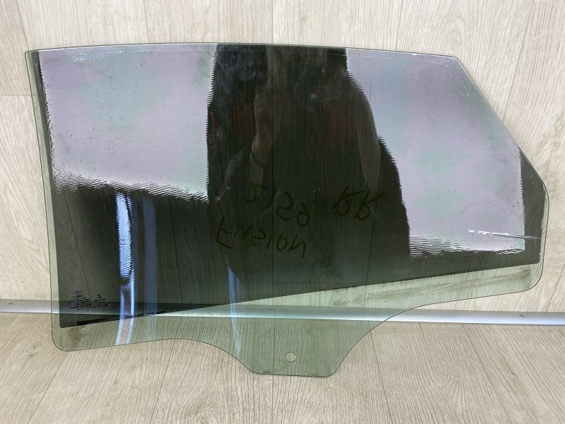 Стекло двери заднее правое FORD FUSION 14- CD4 C20HDTX
