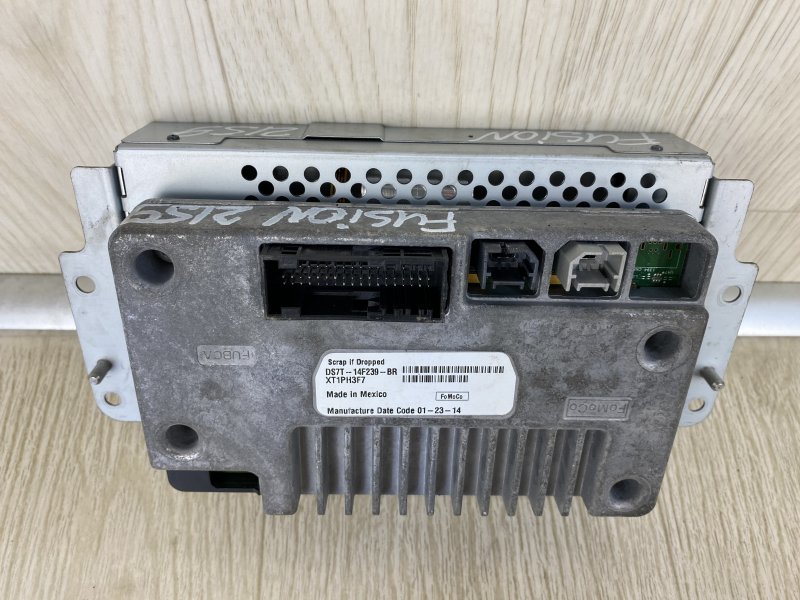 Монитор FUSION 14- 2014 CD4 C20HDTX