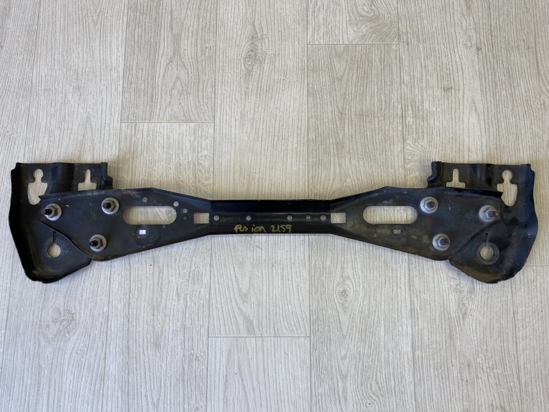 Балка под радиатор FUSION 14- 2014 CD4 C20HDTX Балка под радиатор FUSION 14- 2014 CD4 C20HDTX