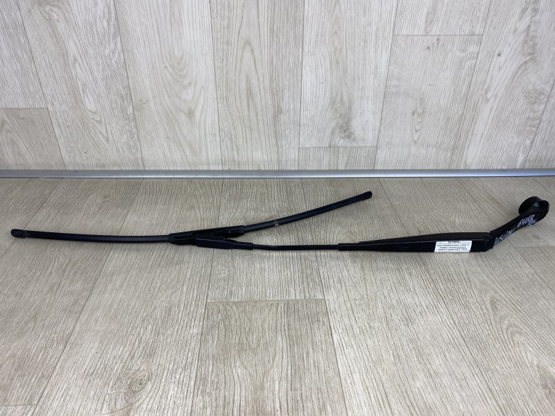 Поводок стеклоочистителя передний правый FORD FUSION 14- 2014 CD4 C25HDEX DS7Z-17526-A Б/У