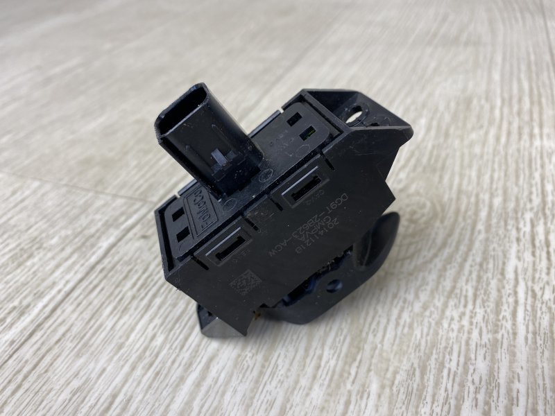 Кнопка стояночного тормоза FUSION 14- 2014 CD4 C25HDEX