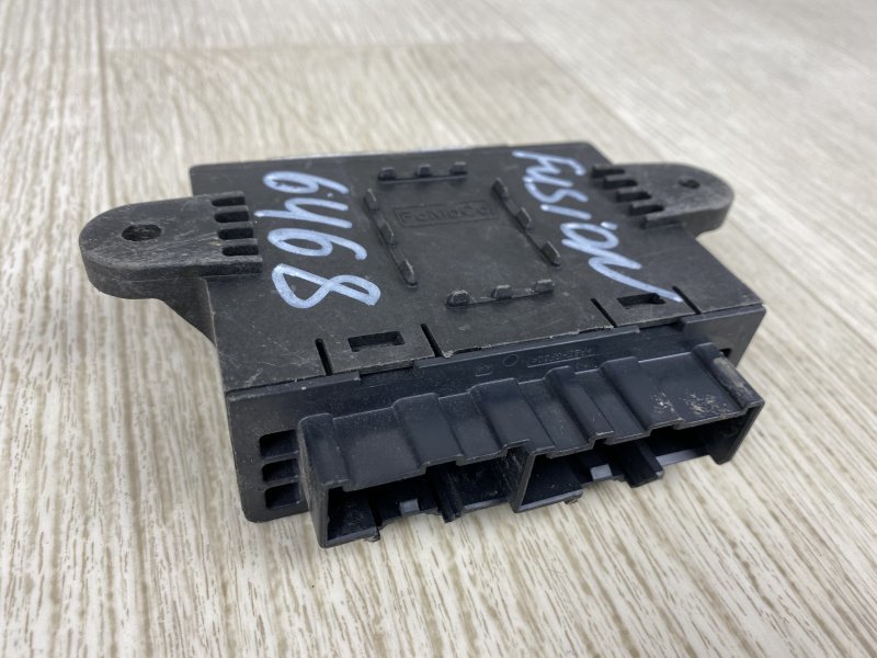 Блок комфорта передний правый FORD FUSION 14- CD4 C25HDEX