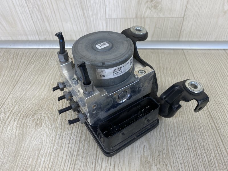 Запчасть блок abs FORD FUSION 14- 2014 CD4 C25HDEX EG9Z-2C215-A Б/У Блок ABS FORD FUSION 14- 2014 CD4 C25HDEX EG9Z-2C215-A Б/У