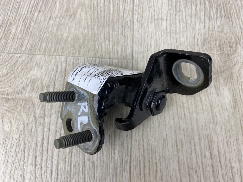 Петля двери верхняя задняя левая FORD ESCAPE 12-19 2017 TM2 1.5 M9MA CJ5Z-7826801-A Б/У