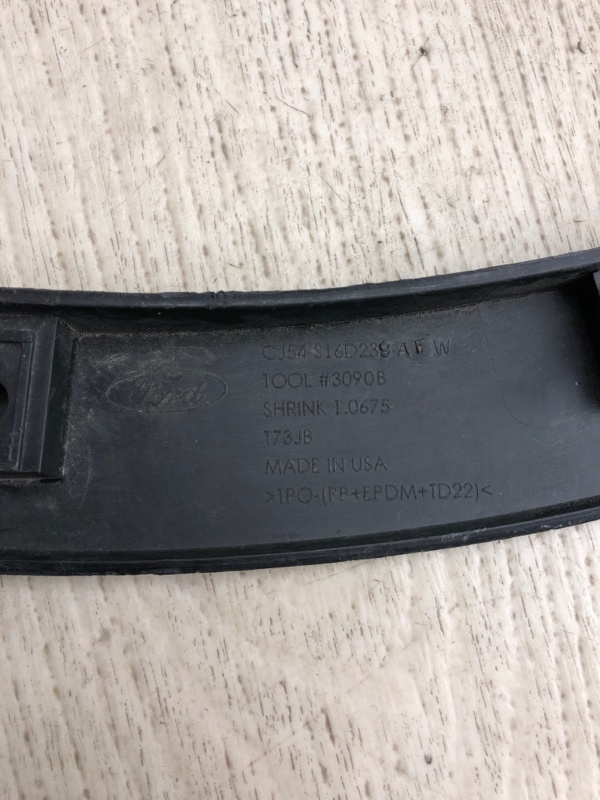 Накладка крыла (расширитель арки) передняя левая ESCAPE 12-19 2017 TM2 1.5 M9MA Накладка крыла (расширитель арки) передняя левая ESCAPE 12-19 2017 TM2 1.5 M9MA