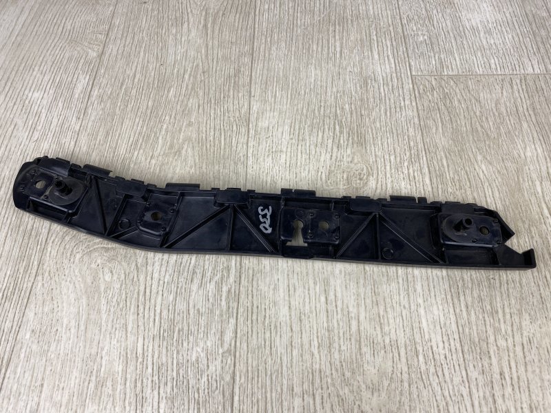 Кронштейн заднего бампера правый ESCAPE 12-19 2017 TM2 1.5 M9MA