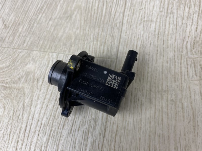 Клапан электромагнитный (вакуумный) FORD ESCAPE 12-19 2017 TM2 1.5 M9MA CJ5Z-9U465-A Б/У