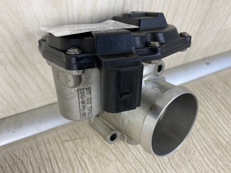 Дроссельная заслонка ESCAPE 12-19 2017 TM2 1.5 M9MA