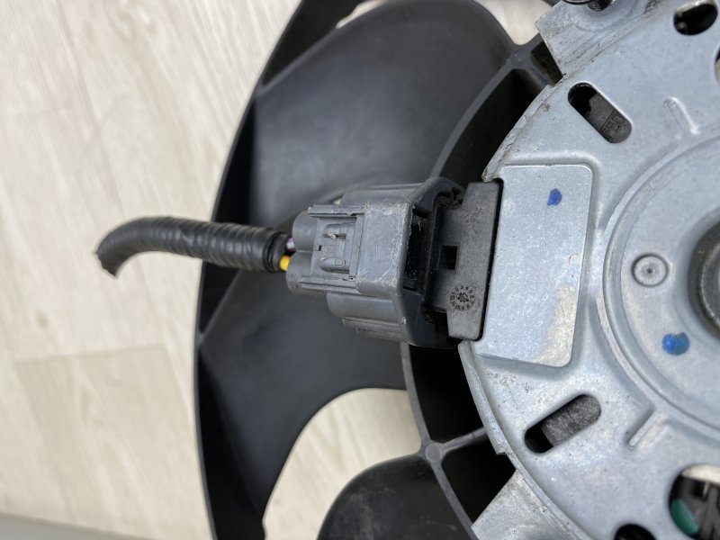 Вентилятор основного радиатора ESCAPE 12-19 2017 TM2 1.5 M9MA