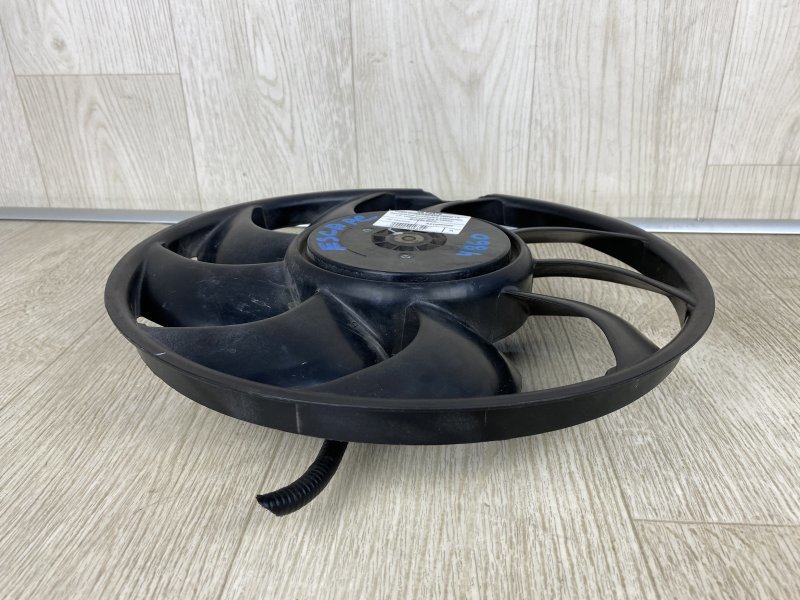 Вентилятор основного радиатора ESCAPE 12-19 2017 TM2 1.5 M9MA