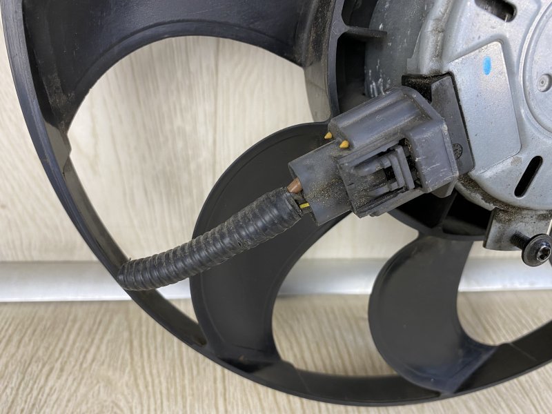 Вентилятор основного радиатора ESCAPE 12-19 2017 TM2 1.5 M9MA