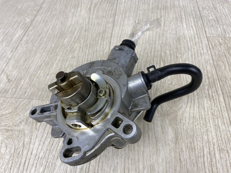 Вакуумный насос FORD ESCAPE 12-19 2017 TM2 1.5 M9MA DS7Z-2A451-B Б/У