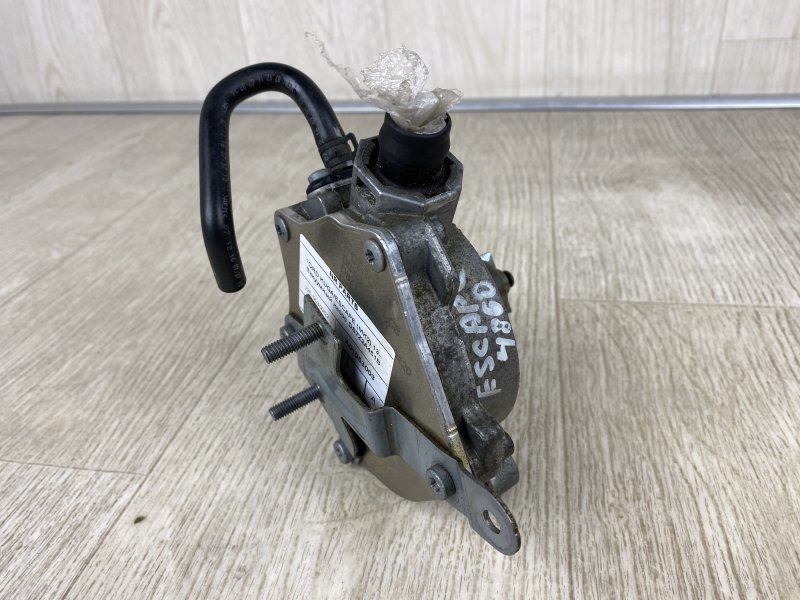 Вакуумный насос ESCAPE 12-19 2017 TM2 1.5 M9MA