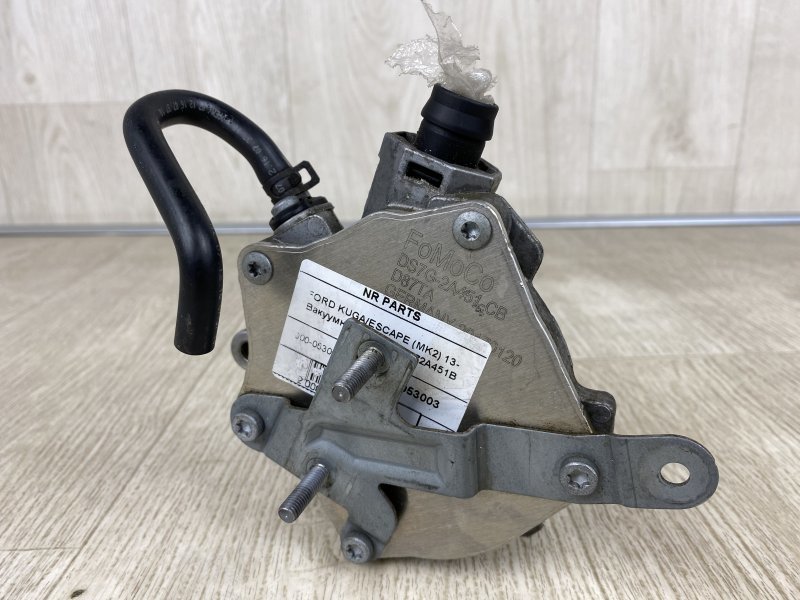 Вакуумный насос ESCAPE 12-19 2017 TM2 1.5 M9MA