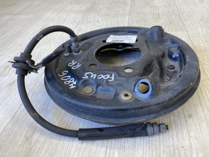 Тормозной механизм правый FORD FOCUS 10-18 BK 2.0 XQDA Тормозной механизм правый FORD FOCUS 10-18 BK 2.0 XQDA
