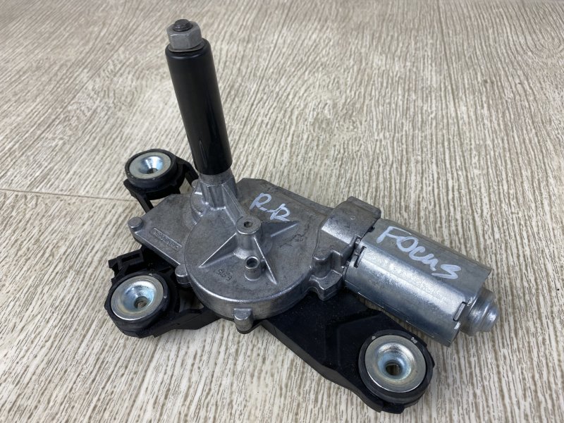 Моторчик стеклоочистителя задний FORD FOCUS 10-18 2014 BK 2.0 XQDA BV6Z-17508-B Б/У