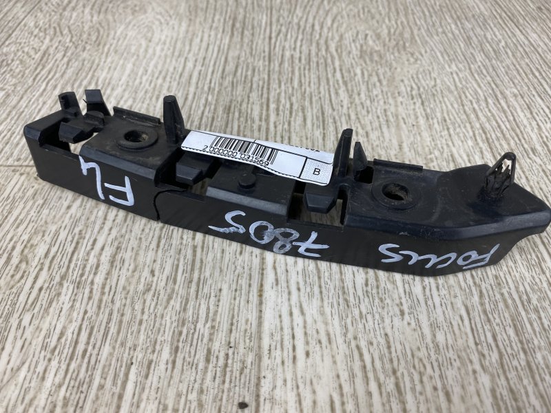 Кронштейн переднего бампера (на крыле) левый FORD FOCUS 10-18 2014 BK 2.0 XQDA CP9Z-17C947-B Б/У