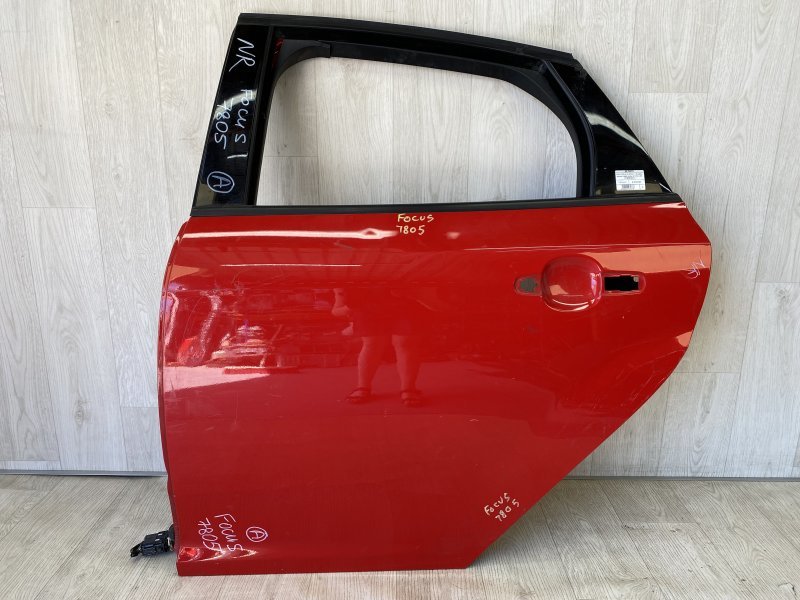 Дверь FORD FOCUS 10-18 2014 BK 2.0 XQDA DM5Z-5824631-C Б/У