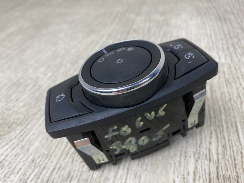 Блок управления освещением FORD FOCUS 10-18 BK 2.0 XQDA Блок управления освещением FORD FOCUS 10-18 BK 2.0 XQDA