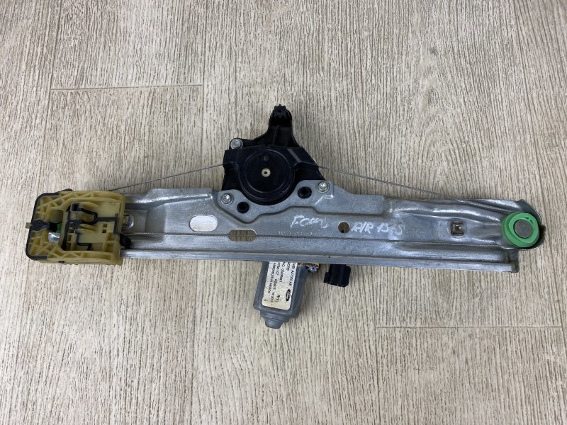 Стеклоподъемник задний правый FOCUS 10-18 2015 CB8 2.0 XQDA Стеклоподъемник задний правый FOCUS 10-18 2015 CB8 2.0 XQDA