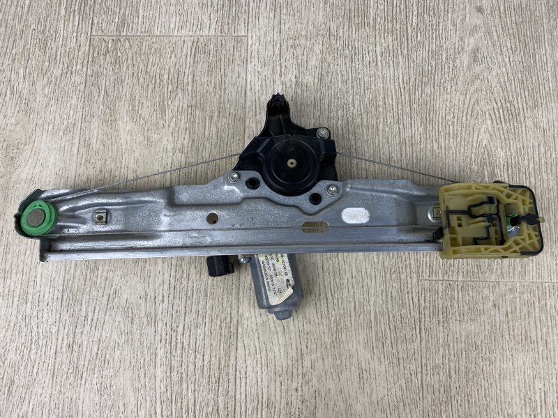 Стеклоподъемник задний левый FOCUS 10-18 2015 CB8 2.0 XQDA