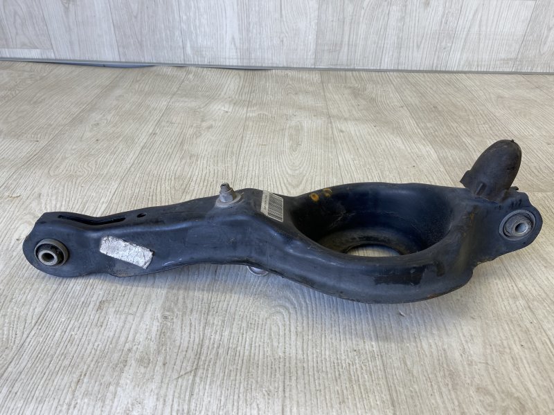 Рычаг задней подвески поперечный нижний FOCUS 10-18 2015 CB8 2.0 XQDA